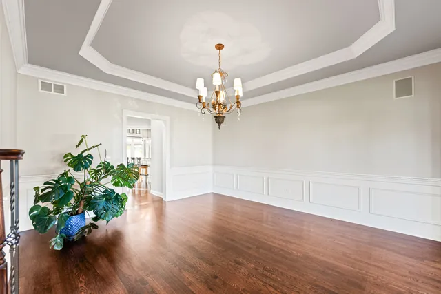 $1,000,000 | 3N808 John Greenleaf Whittier Place, St. Charles, IL 60175