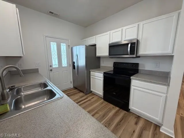 $1,550 | 815 Green Oaks Street, Greensboro, NC 27401