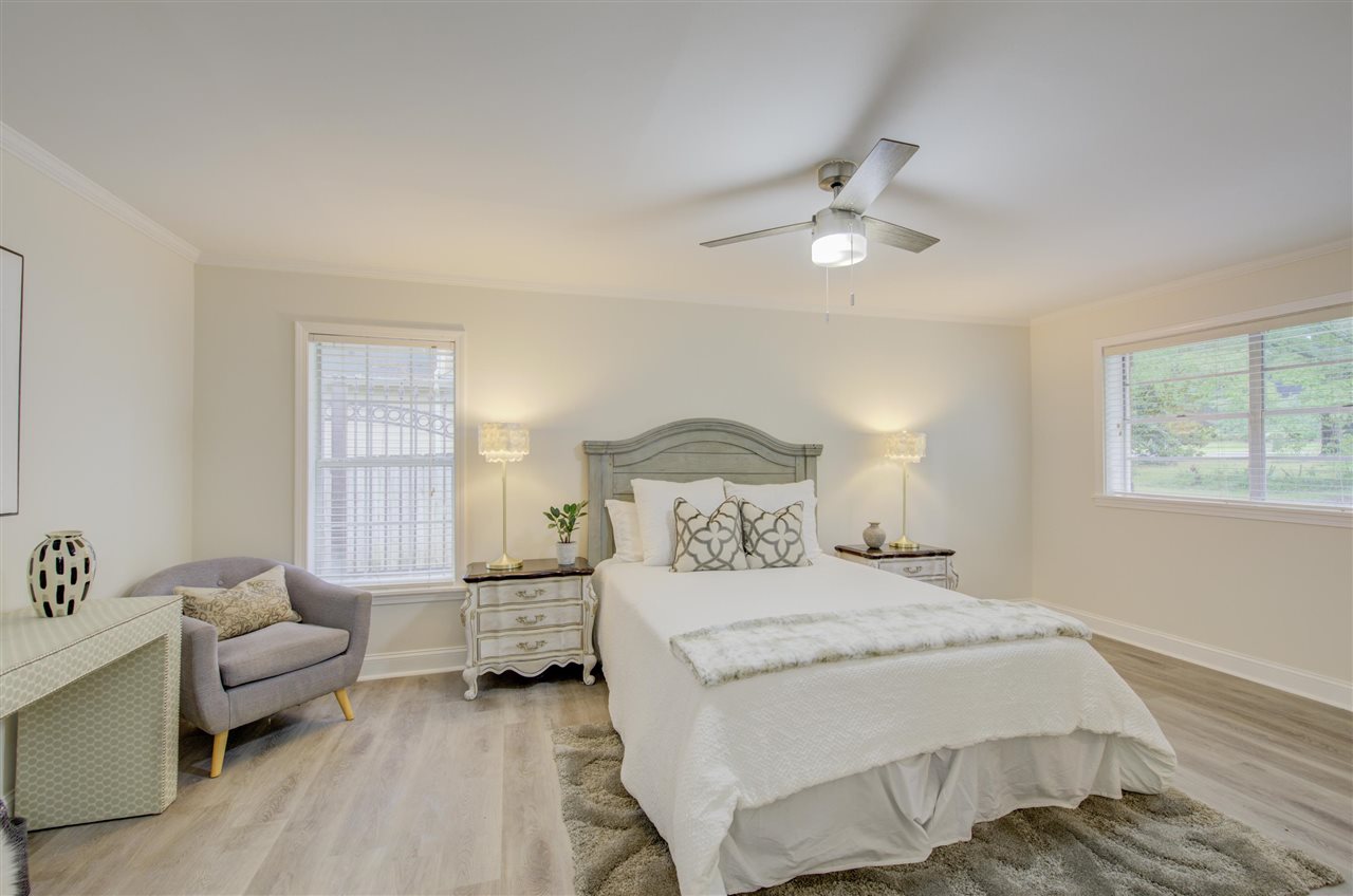 214 North Mendenhall Road Memphis, TN 38117 - Photo 5 of 24 Gallery Image 5
