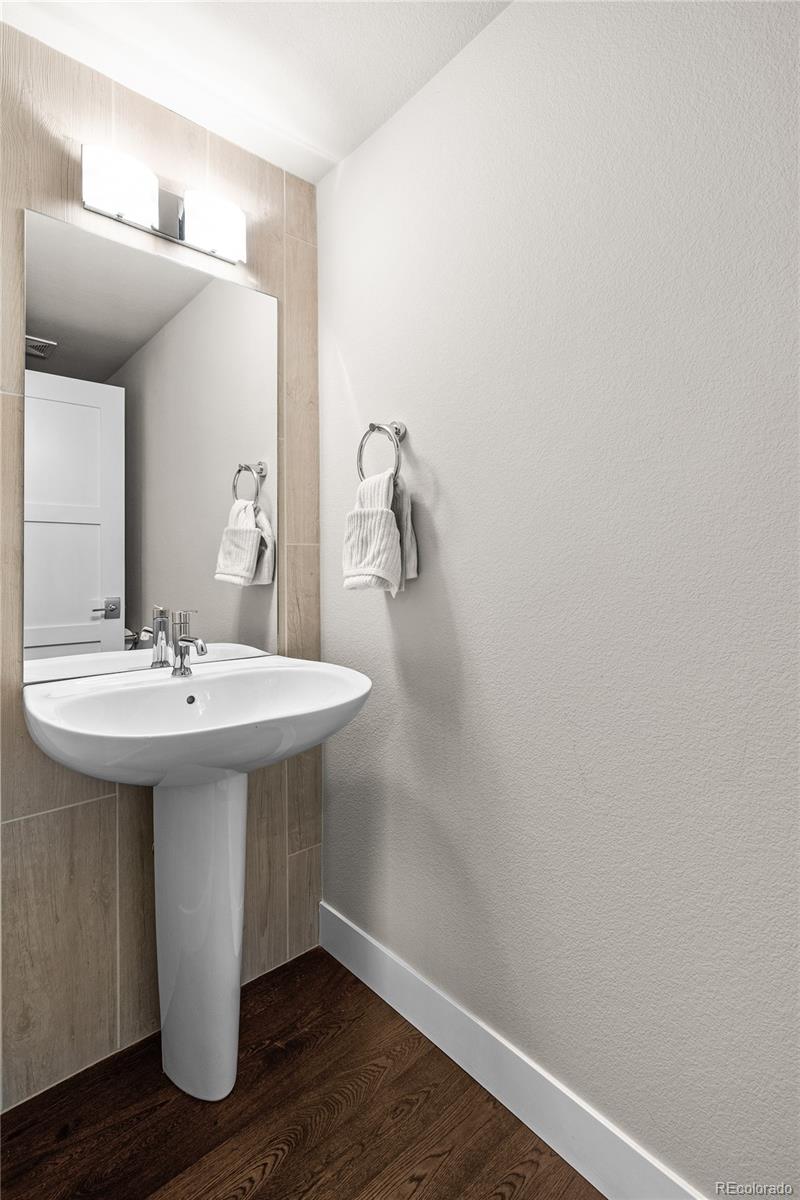 32 Jackson Street Denver, CO 80206 - Photo 24 of 49