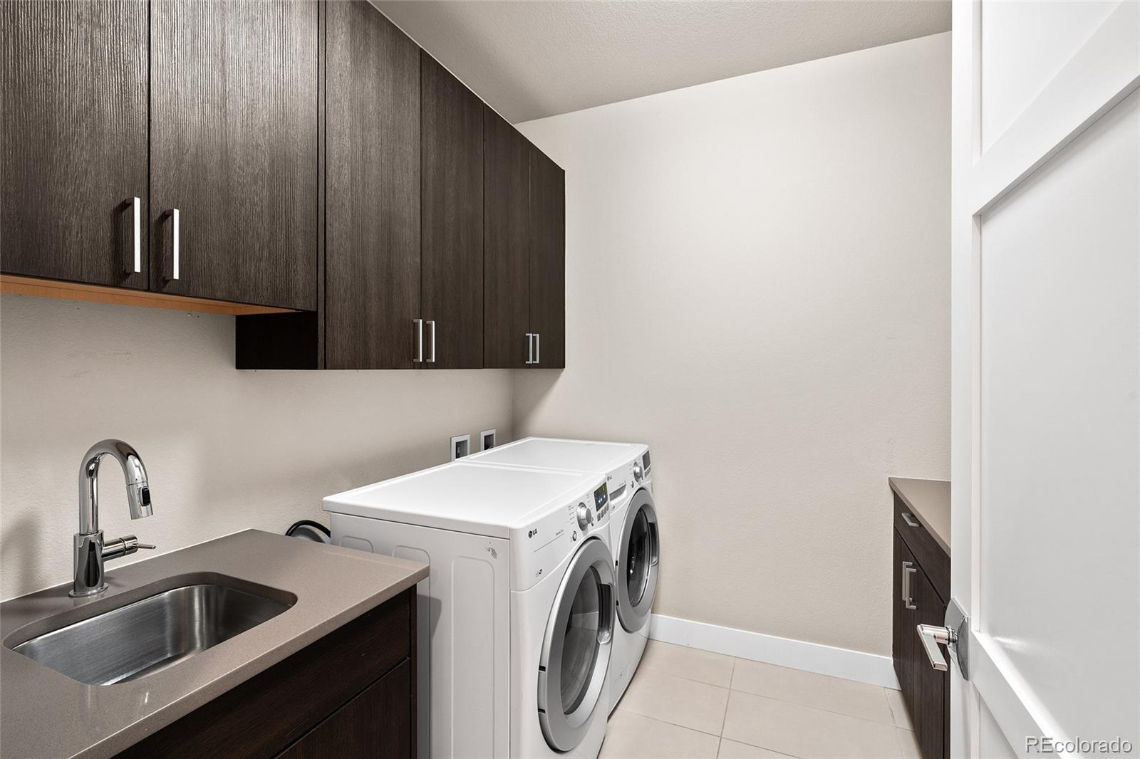 32 Jackson Street Denver, CO 80206 - Photo 40 of 49