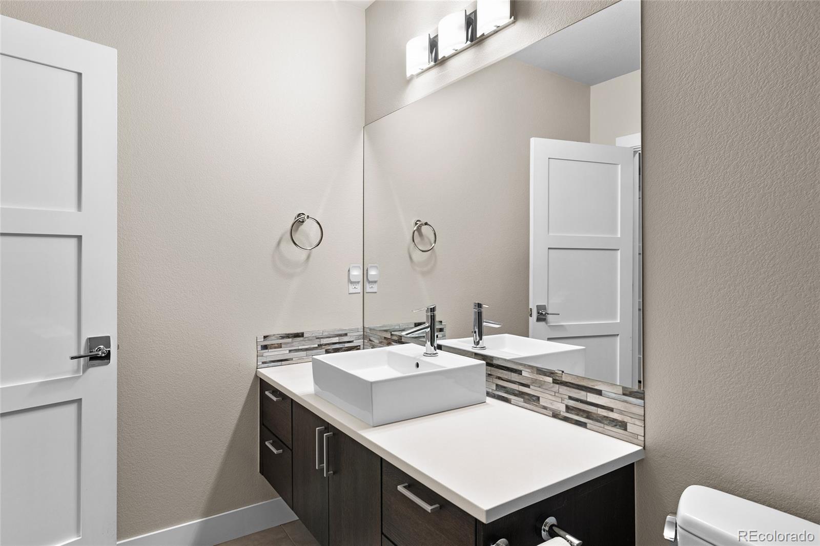 32 Jackson Street Denver, CO 80206 - Photo 47 of 49