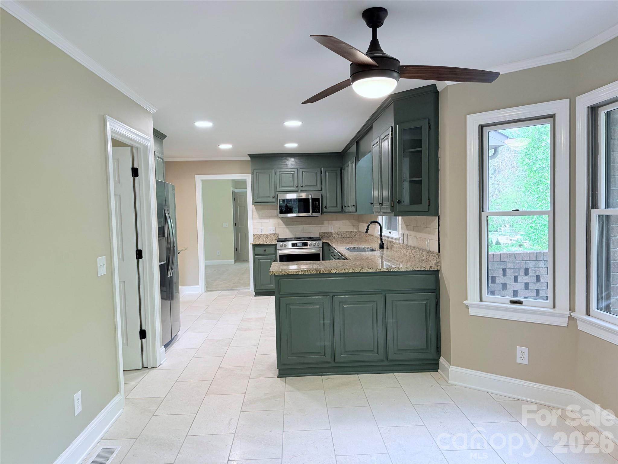 813 Rothmoor Drive Northeast Concord, NC 28025 - Photo 3 of 33