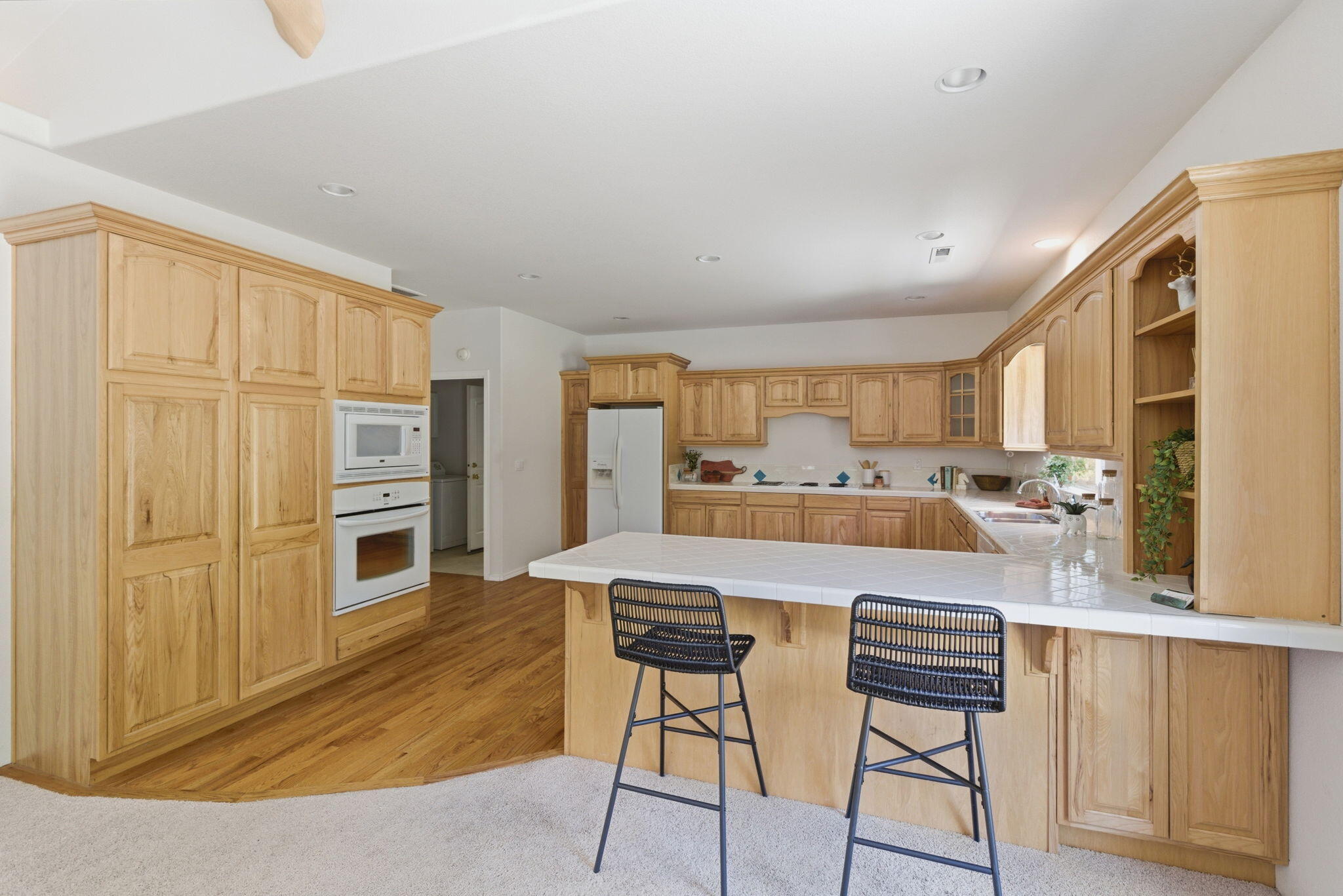 45 Marble Mountain Road Grants Pass, OR 97527 - Photo 9 of 40 Great use of counter space with an additional dining area.