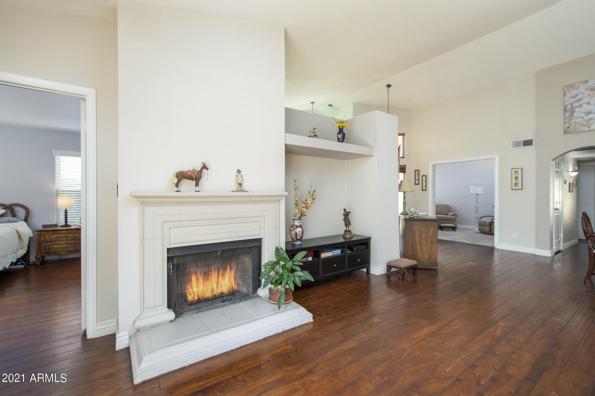 29 West Ranch Road Tempe, AZ 85284 - Photo 5 of 21 great-room-2