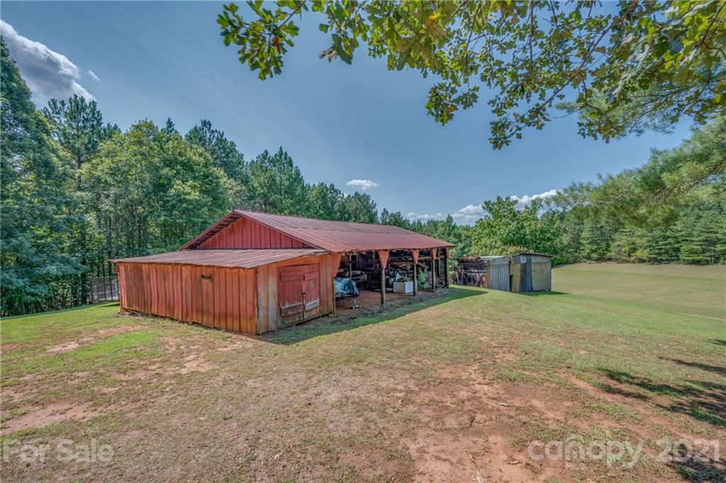 2330 Polk County Line Road Rutherfordton, NC 28139 - Photo 17 of 47 an outdoor space with garden view