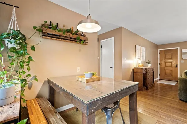 $345,000 | 7132 Robinson Street, Overland Park, KS 66204