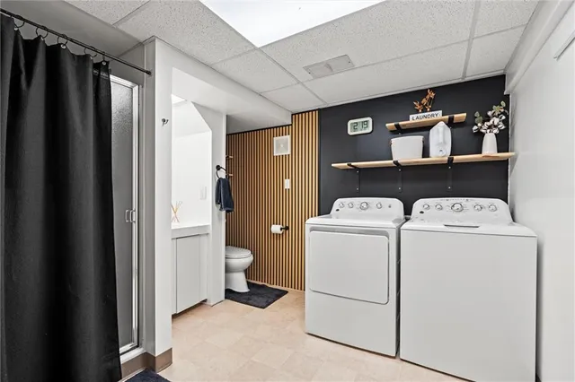 $345,000 | 7132 Robinson Street, Overland Park, KS 66204