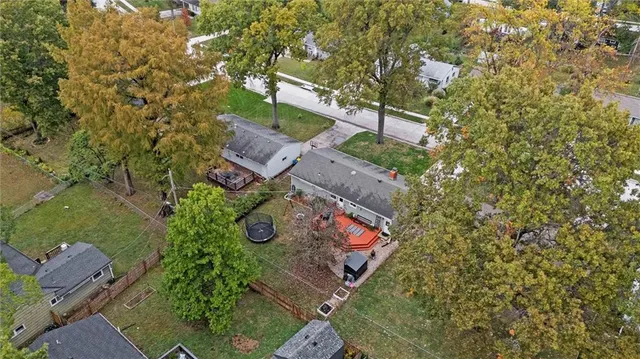 $345,000 | 7132 Robinson Street, Overland Park, KS 66204