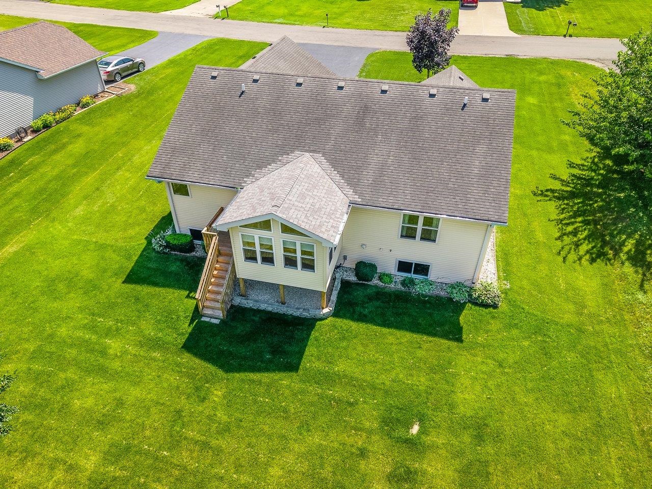 1217 Lake Summerset Road Lake Summerset, IL 61019 - Photo 3 of 38 Gallery Image 3