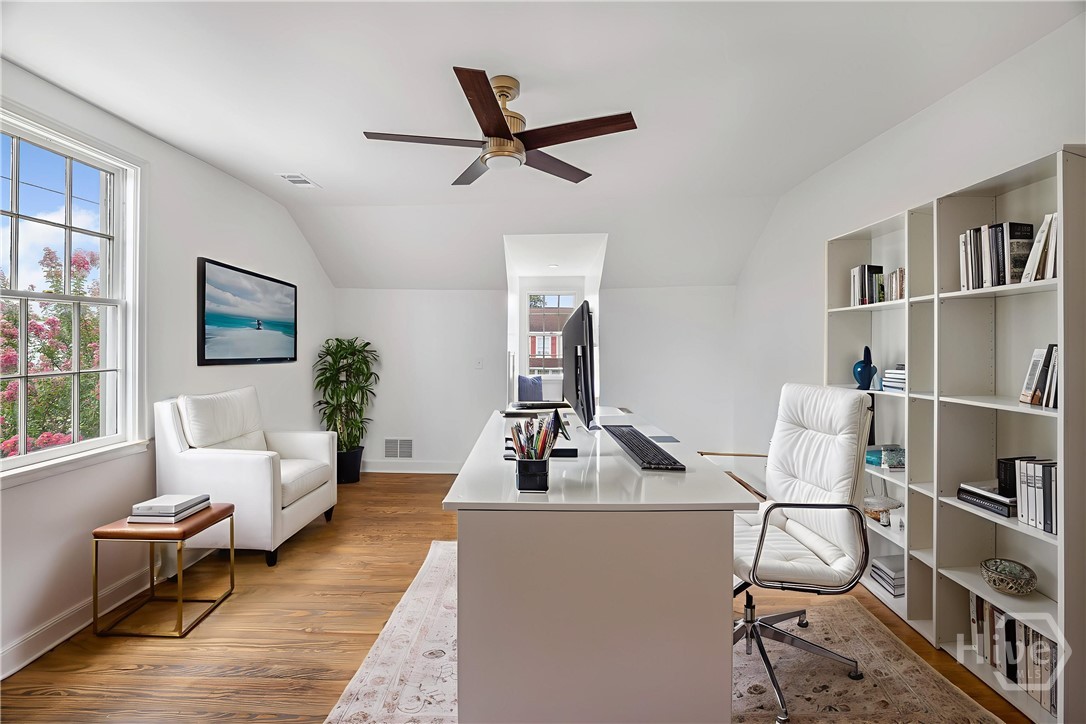 501 East 41st Street Savannah, GA 31401 - Photo 32 of 63