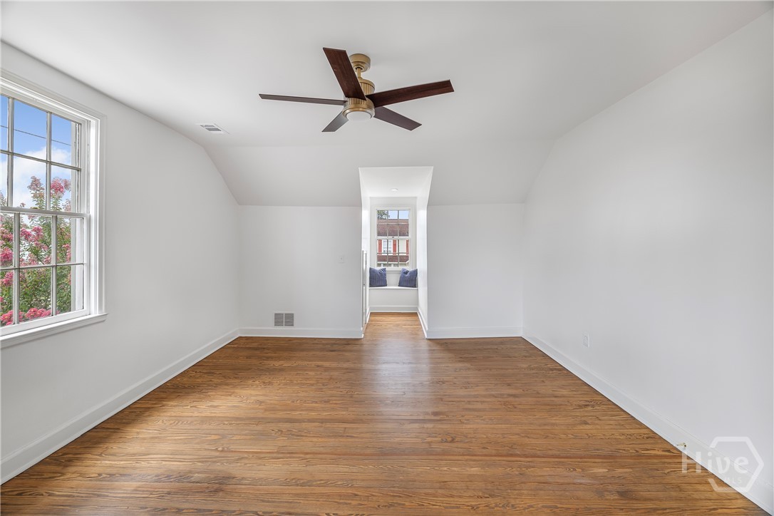 501 East 41st Street Savannah, GA 31401 - Photo 33 of 63 Second beroom