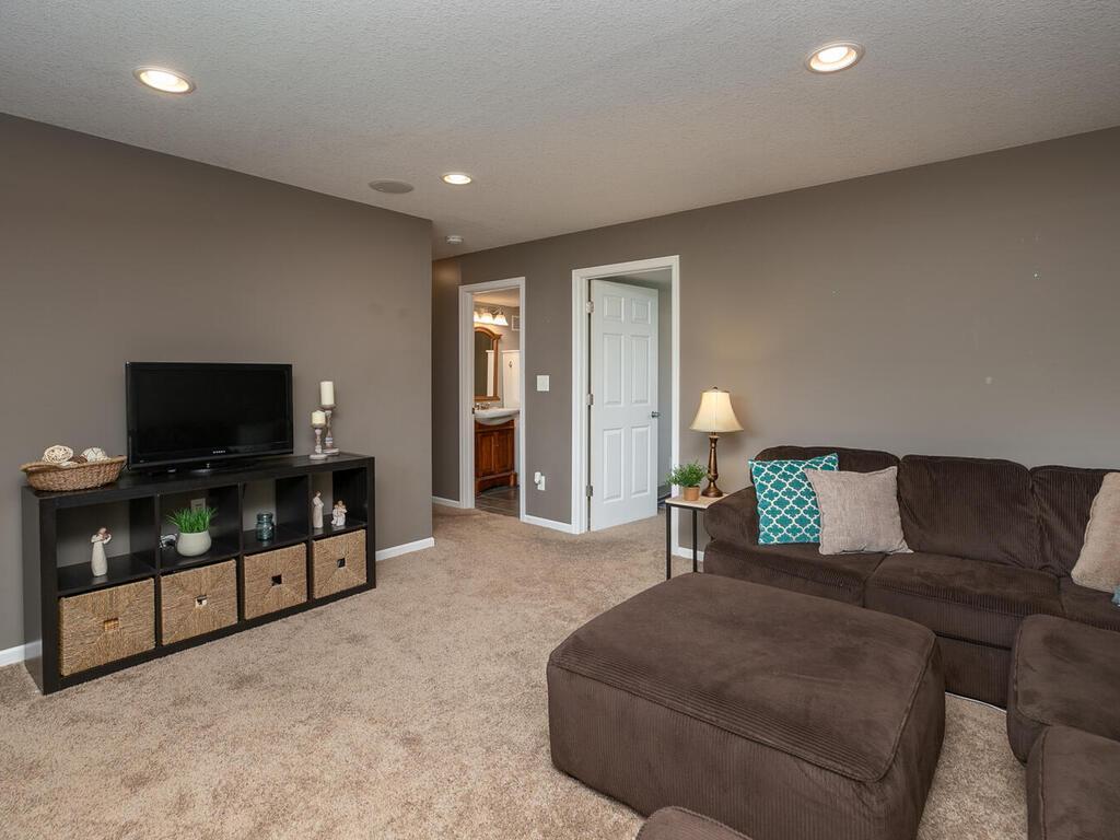 5872 Kingsbury Drive Northwest Rochester, MN 55901 - Photo 22 of 34 Gallery Image 22