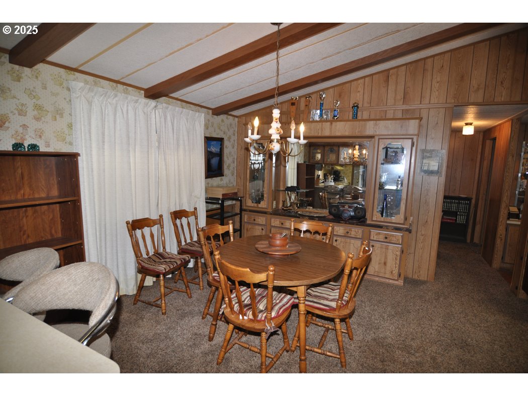 18385 South Springwater Road Estacada, OR 97023 - Photo 12 of 22 a dining room with furniture and window