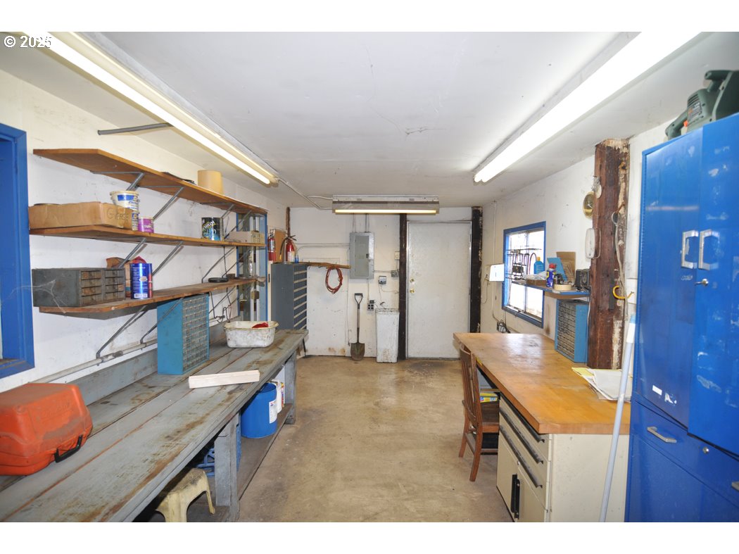 18385 South Springwater Road Estacada, OR 97023 - Photo 7 of 22 a kitchen view with stainless steel appliances wooden floor and counter top space