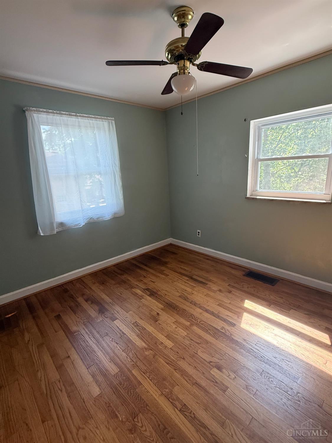 3177 Ebenezer Road Cincinnati, OH 45248 - Photo 13 of 32