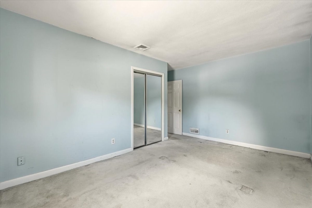 346 South Street Foxboro, MA 02035 - Photo 12 of 18