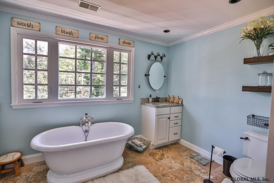 13 Witte Road Guilderland, NY 12203 - Photo 14 of 34 Photo 14