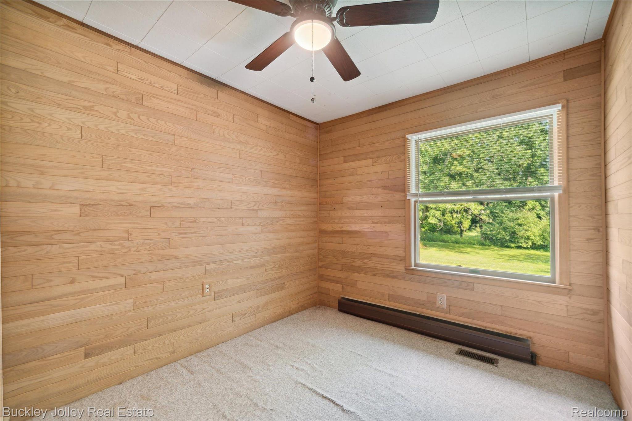 5649 Byron Road Howell, MI 48855 - Photo 15 of 29 Wood Walls