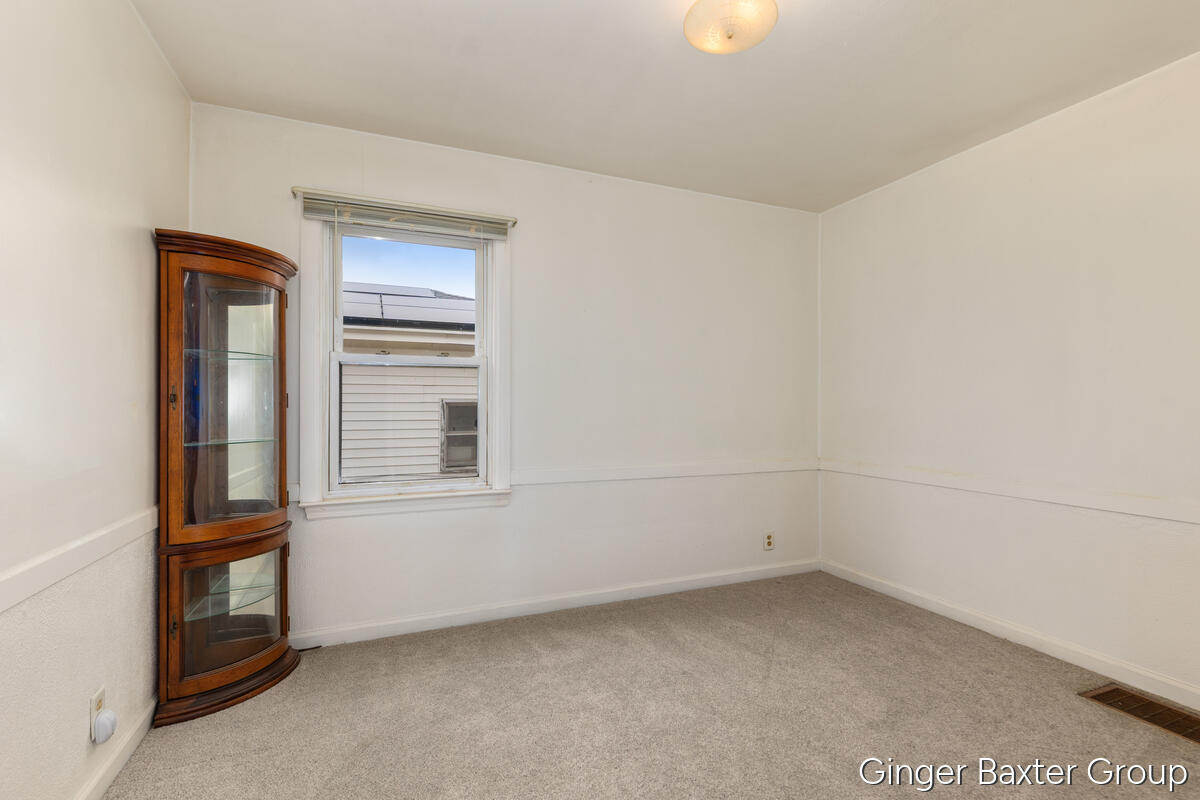 3324 McKee Avenue Southwest Wyoming, MI 49509 - Photo 11 of 20 3324-McKee_012