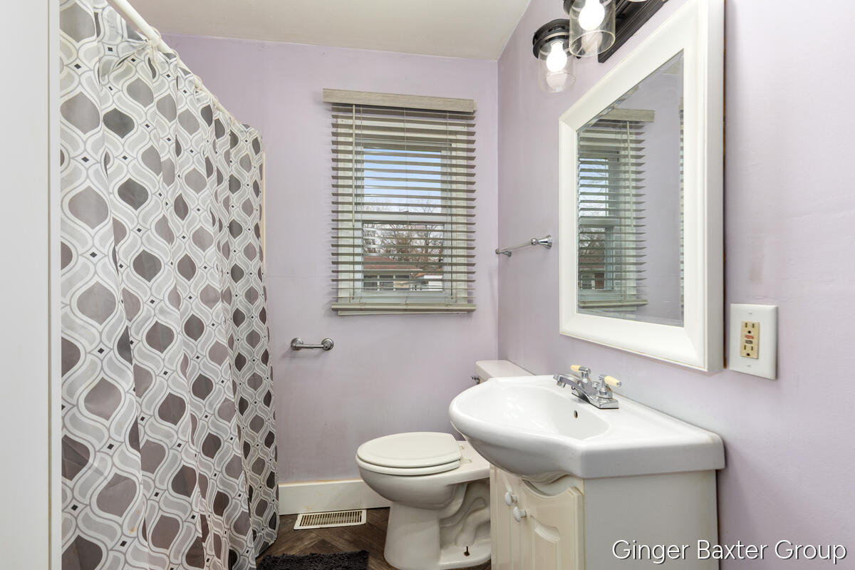 3324 McKee Avenue Southwest Wyoming, MI 49509 - Photo 12 of 20 3324-McKee_013