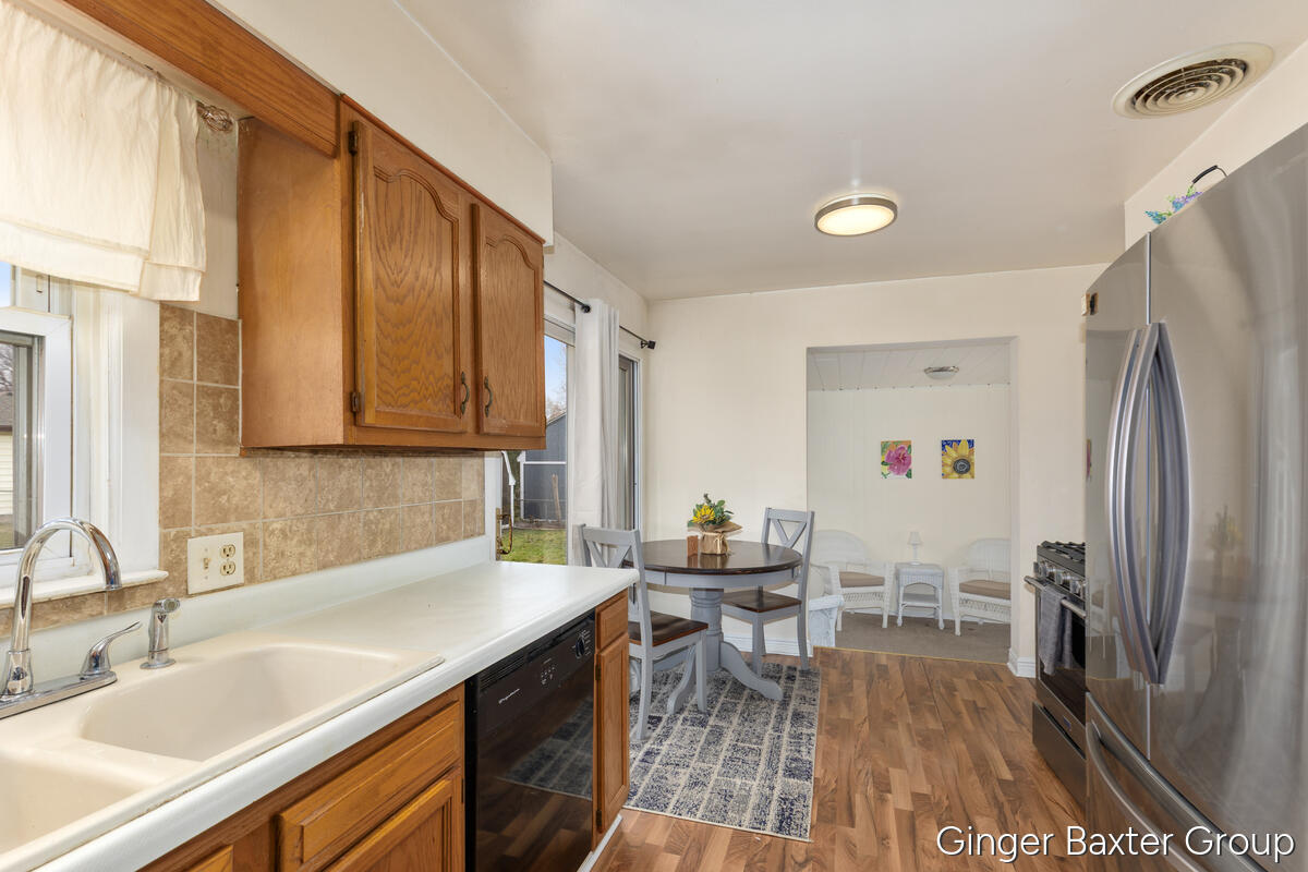 3324 McKee Avenue Southwest Wyoming, MI 49509 - Photo 6 of 20 3324-McKee_006