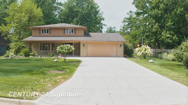 $390,000 | 3175 Delevan Drive, Saginaw, MI 48603