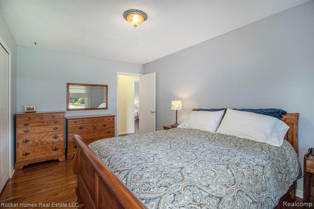 180 Montmorency Road Rochester Hills, MI 48307 - Photo 12 of 32