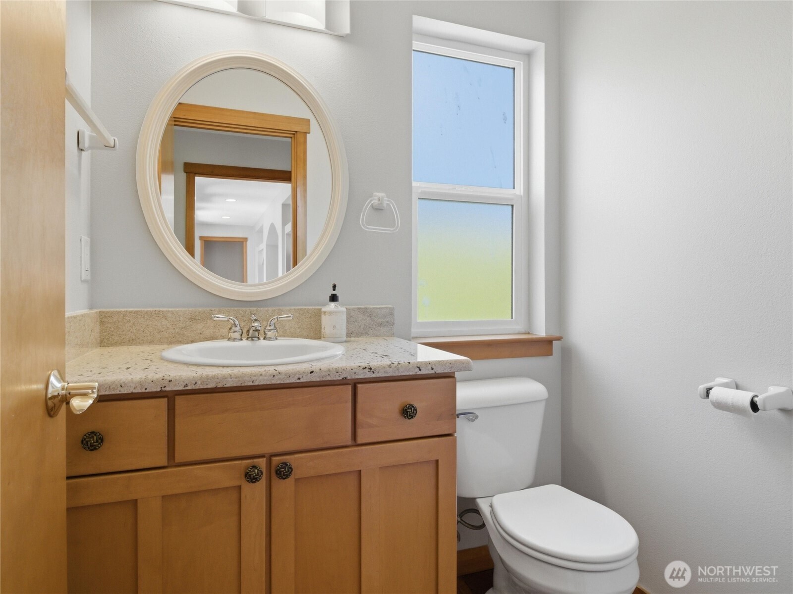 5018 Pleasant Glade Road Northeast Olympia, WA 98516 - Photo 13 of 40