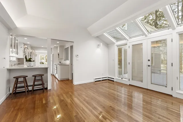 $1,595,000 | 35 Chestnut Street, Concord, MA 01742