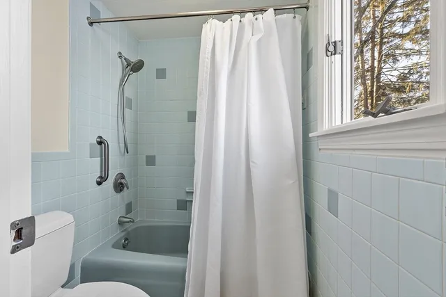 $1,595,000 | 35 Chestnut Street, Concord, MA 01742