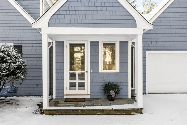 $1,595,000 | 35 Chestnut Street, Concord, MA 01742