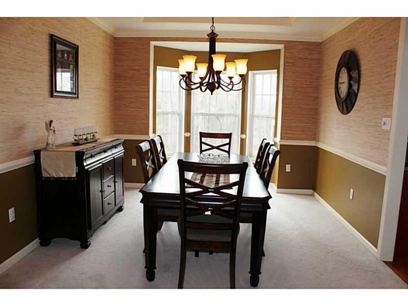 5022 Venice Road Pittsburgh, PA 15209 - Photo 8 of 25 Dining Room. The roomy dining room is great for entertaining.