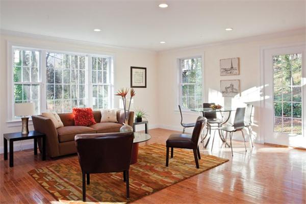 25 Devonshire Road Newton, MA 02468 - Photo 3 of 8