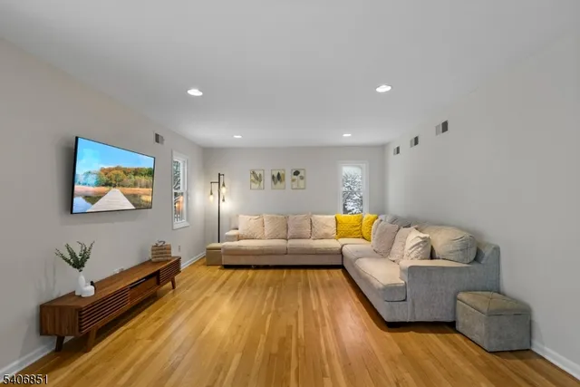 $799,000 | 62 Longfield Drive, Hillsborough, NJ 08844