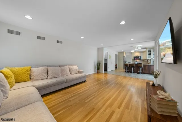 $799,000 | 62 Longfield Drive, Hillsborough, NJ 08844