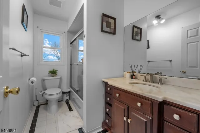 $799,000 | 62 Longfield Drive, Hillsborough, NJ 08844