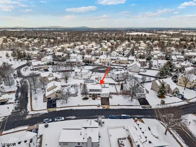 $799,000 | 62 Longfield Drive, Hillsborough, NJ 08844