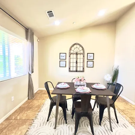 $420,000 | 53 Dalton Avenue, Sanger, CA 93657