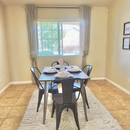 $420,000 | 53 Dalton Avenue, Sanger, CA 93657