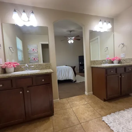 $420,000 | 53 Dalton Avenue, Sanger, CA 93657