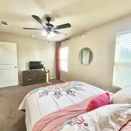 $420,000 | 53 Dalton Avenue, Sanger, CA 93657