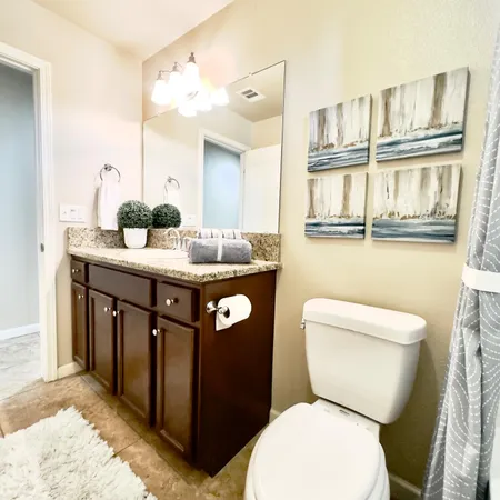 $420,000 | 53 Dalton Avenue, Sanger, CA 93657