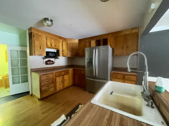 $100,000 | 18600 Manitou Road, Addison, MI 49220