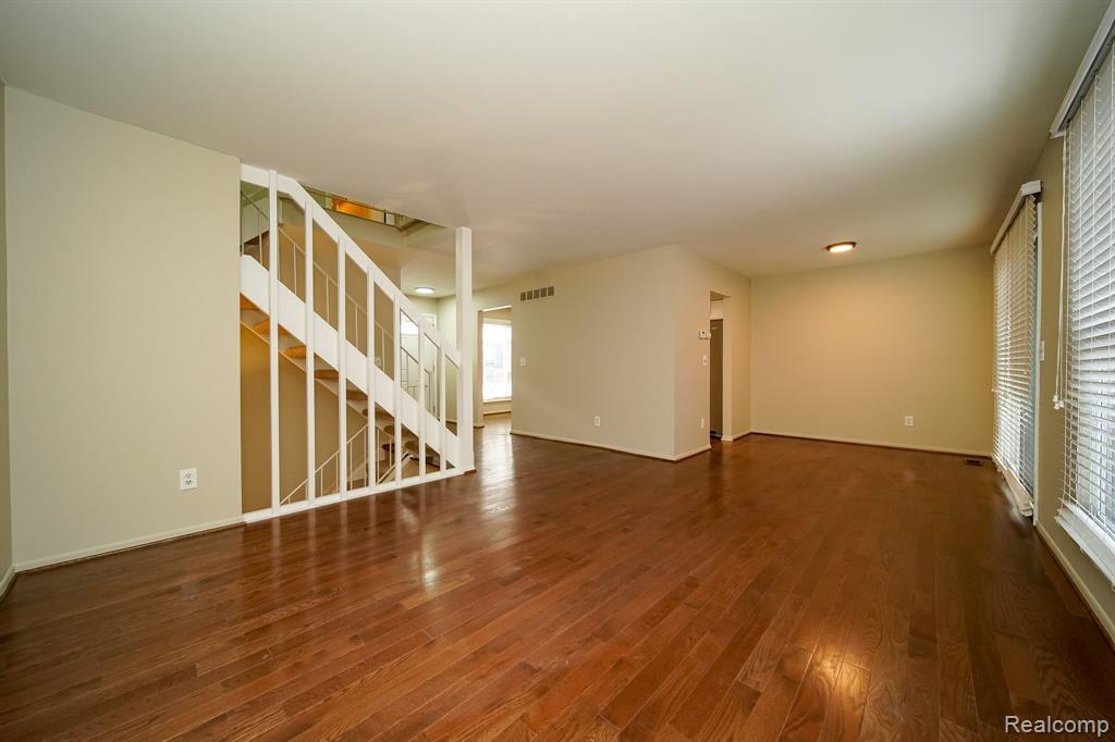 905 Lafayette Court Rochester Hills, MI 48307 - Photo 26 of 65