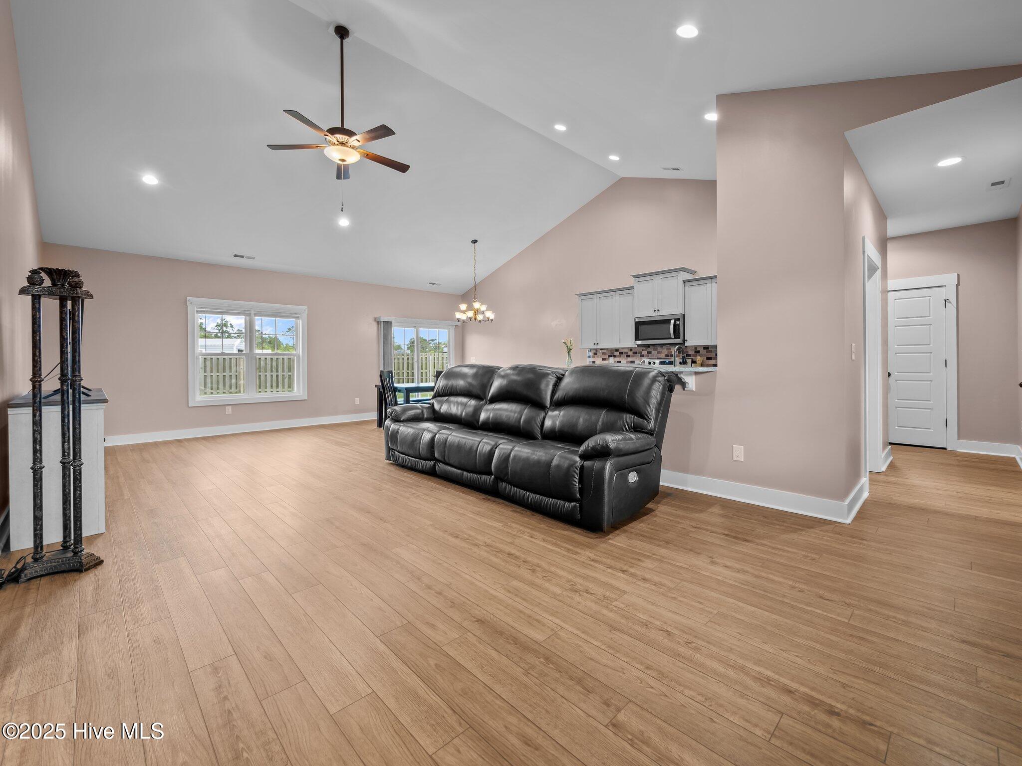 500 Perth Court Hubert, NC 28539 - Photo 4 of 50 34-web-or-mls-P6116149