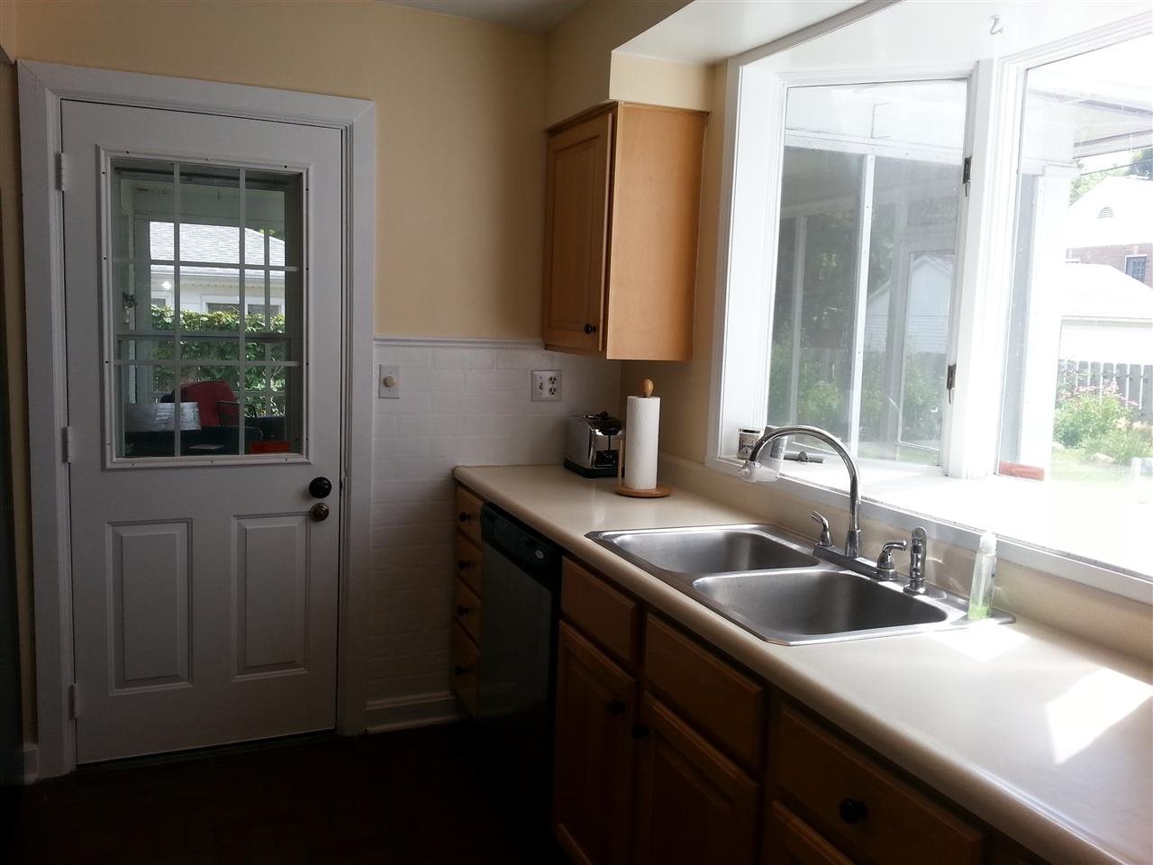 225 North Alden Road Muncie, IN 47304 - Photo 13 of 30 Gallery Image 13