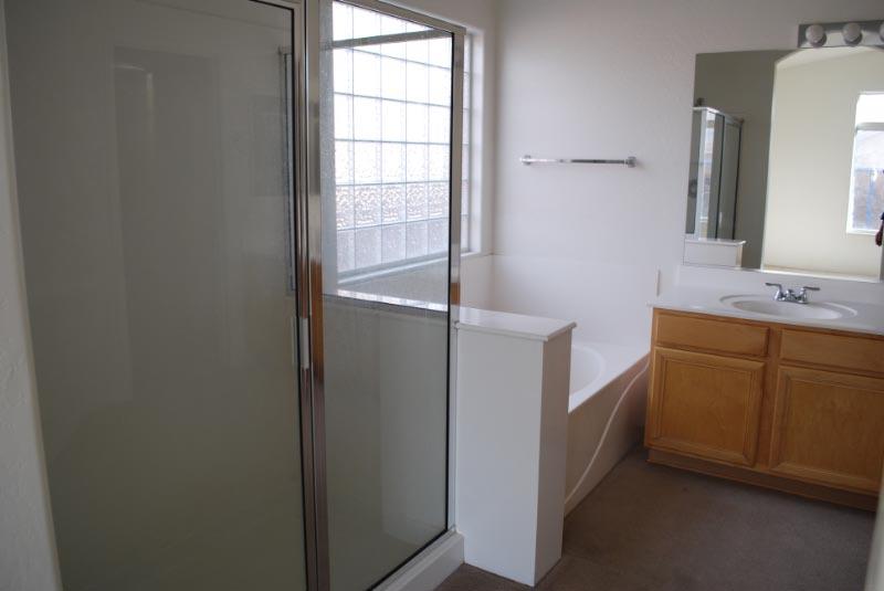 10929 West Granada Road Avondale, AZ 85392 - Photo 4 of 6 g