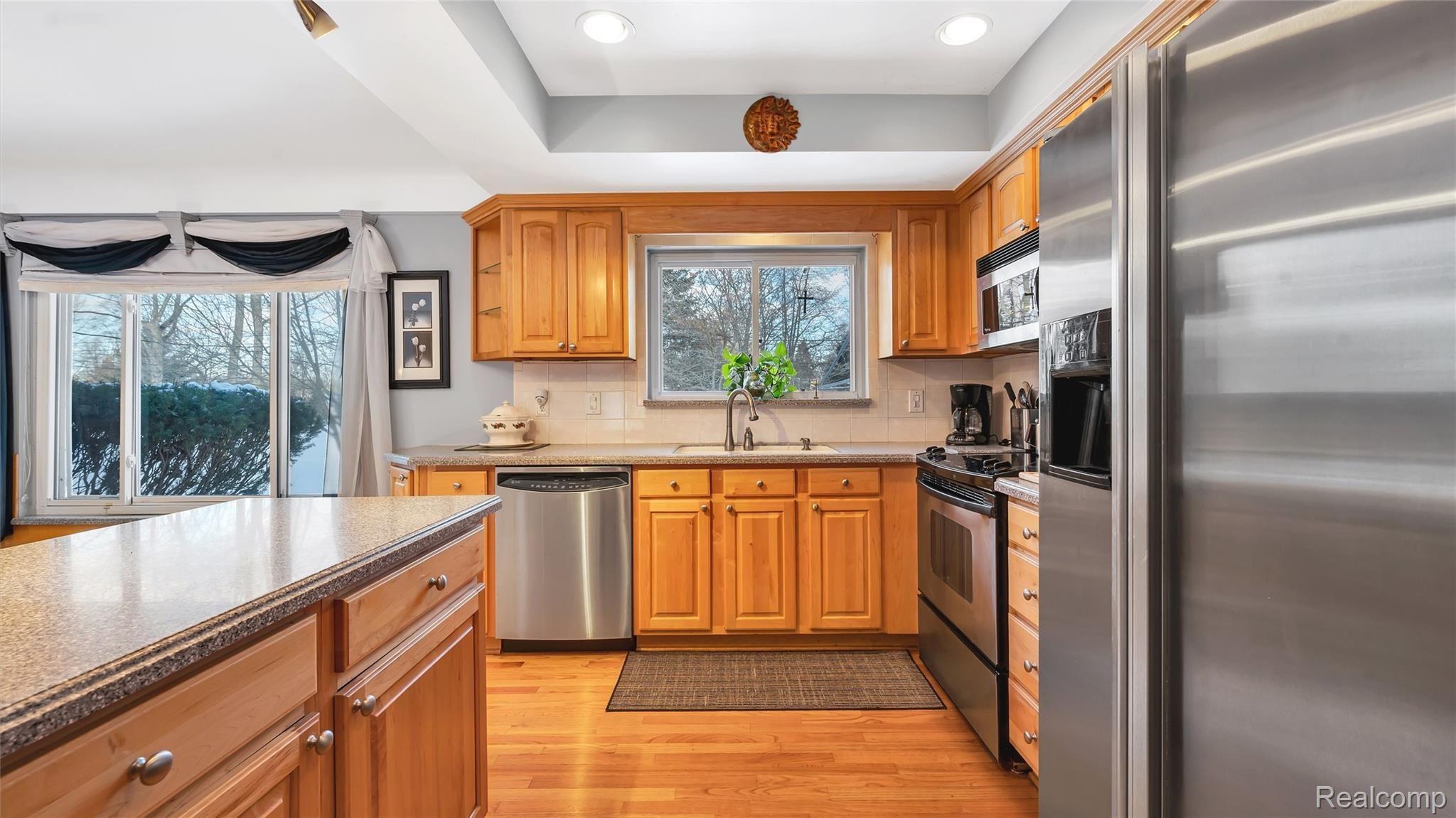 1781 Mackwood Road Rochester, MI 48307 - Photo 11 of 39 17-DSC_0133.jpg