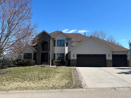 $512,500 | 8362 Emerald Lane, Woodbury, MN 55125